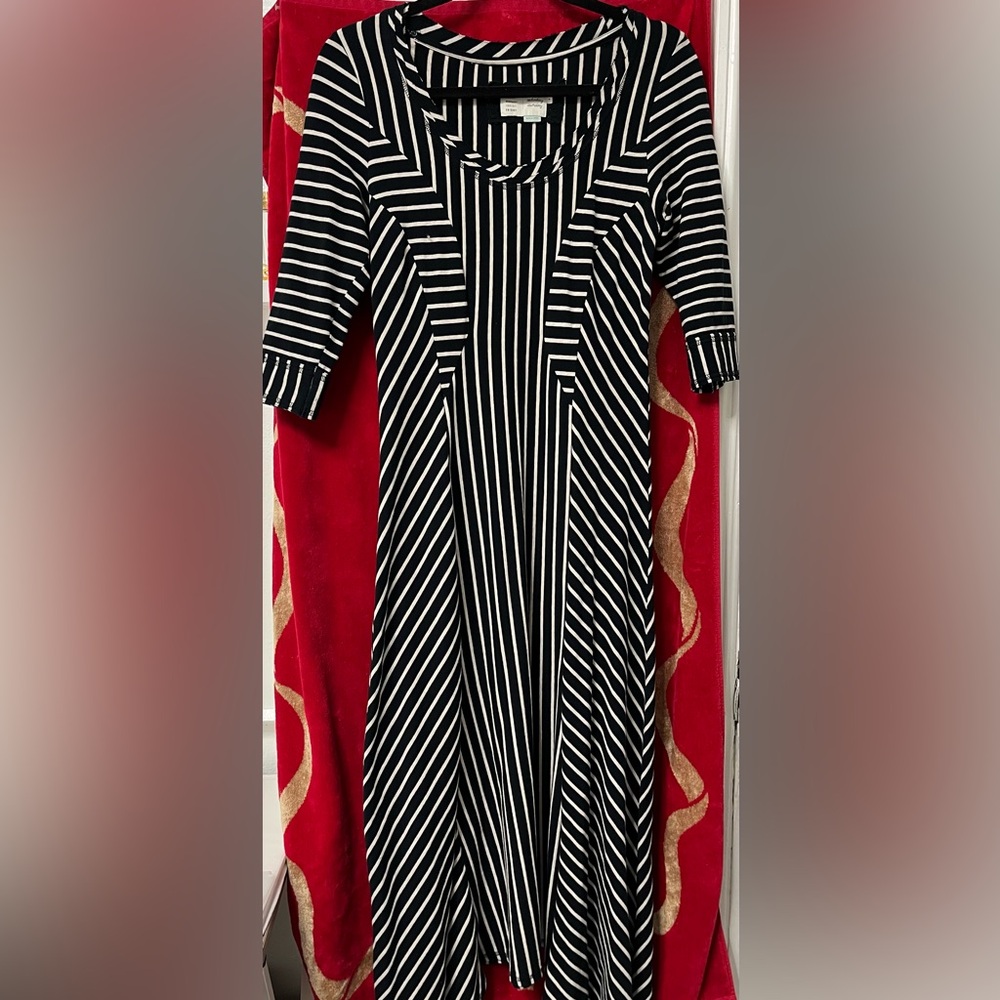 ANTHROPOLOGIE stripped long dress 3/4 sleeves size M